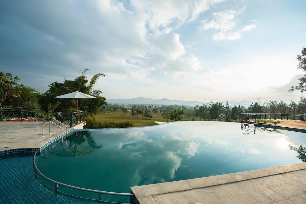 Amritara Ambatty Greens Resort Virajpet Εξωτερικό φωτογραφία